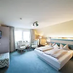 Deichhotel Grube 2*