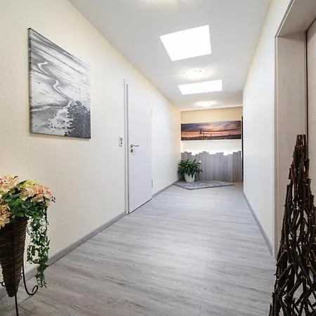 Deichhotel Grube 2*