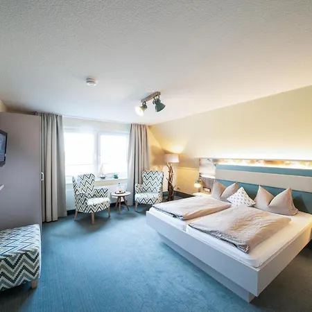 Deichhotel Grube 2*